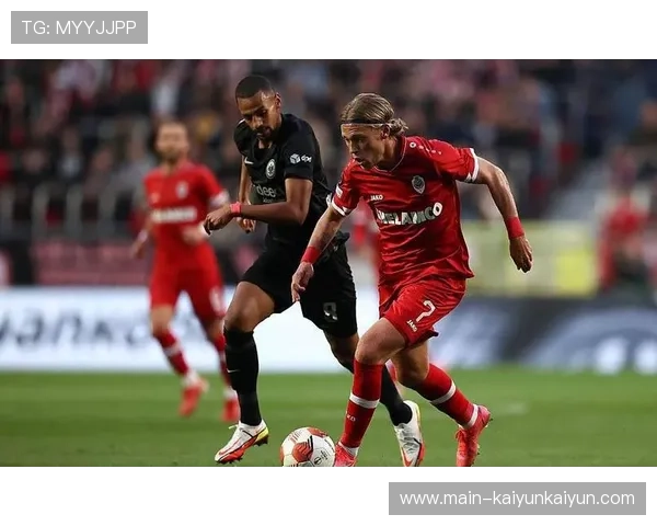 法兰克福防守漏洞频出，近7场丢16球成赛季隐患